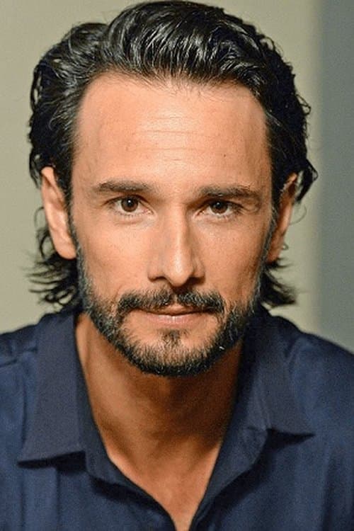 Rodrigo Santoro image