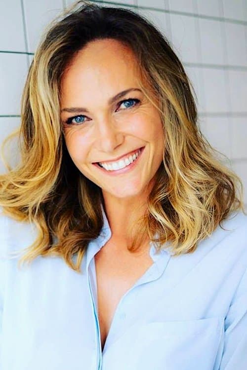 Sara Zanier image