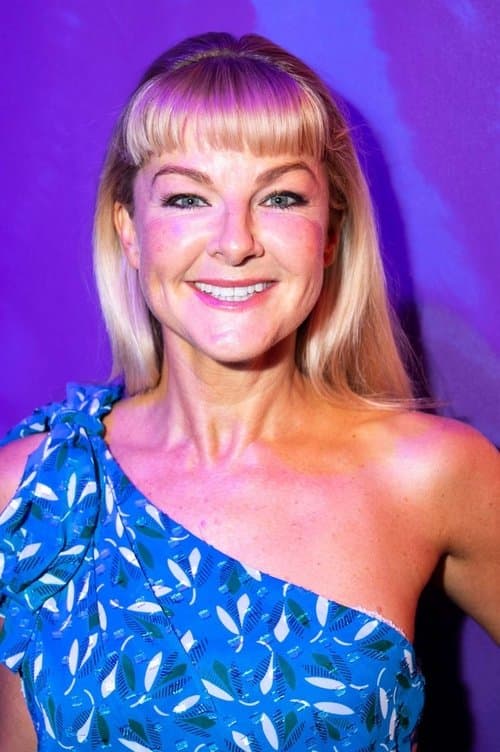 Sarah Hadland image