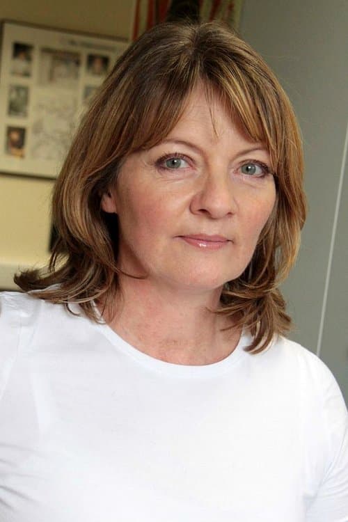 Sarah Sutton image