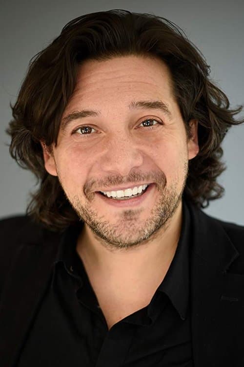 Sean Kenin image