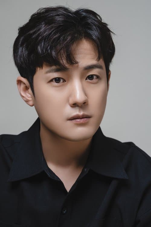 Seo Jun-young image