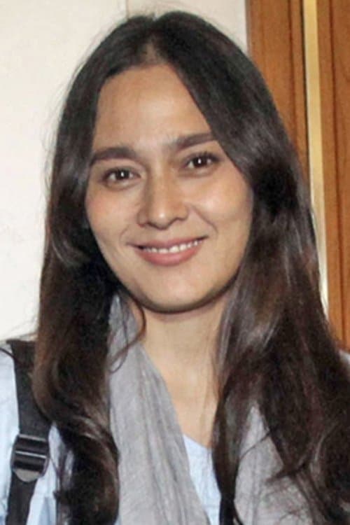 Sha Ine Febriyanti image