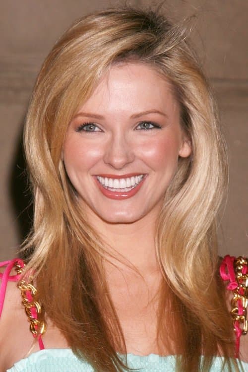Shandi Finnessey image