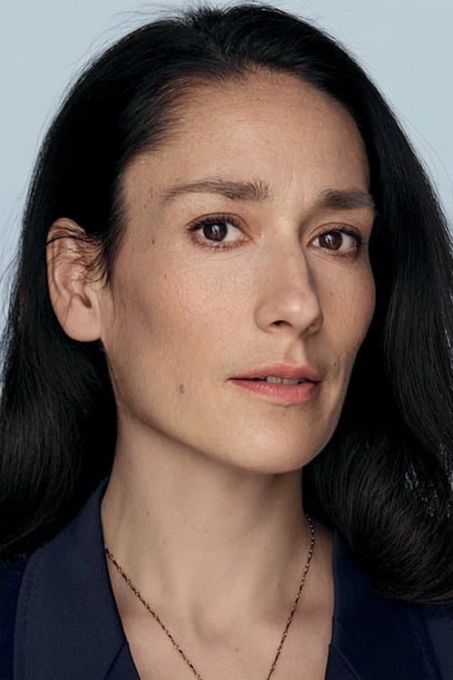 Sian Clifford image