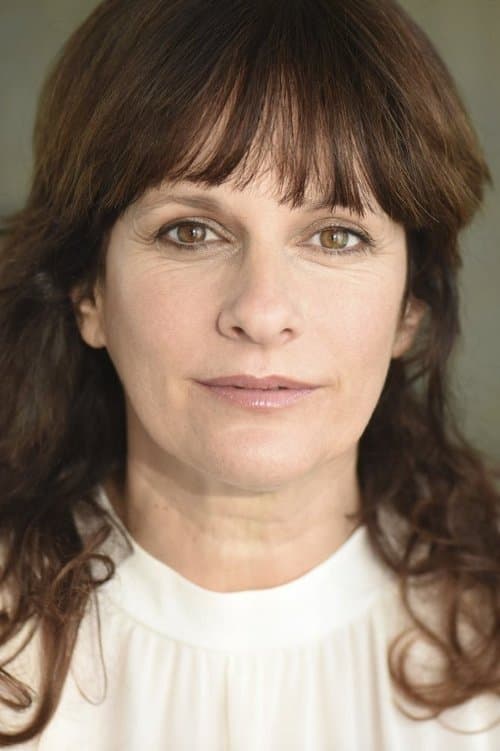 Sian Reeves image
