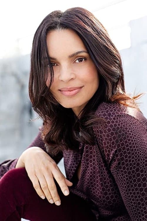 Siena Goines image