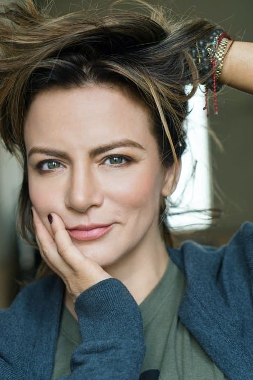 Silvia Navarro image
