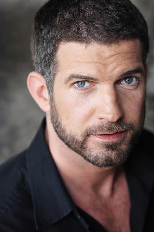 Simon Böer image