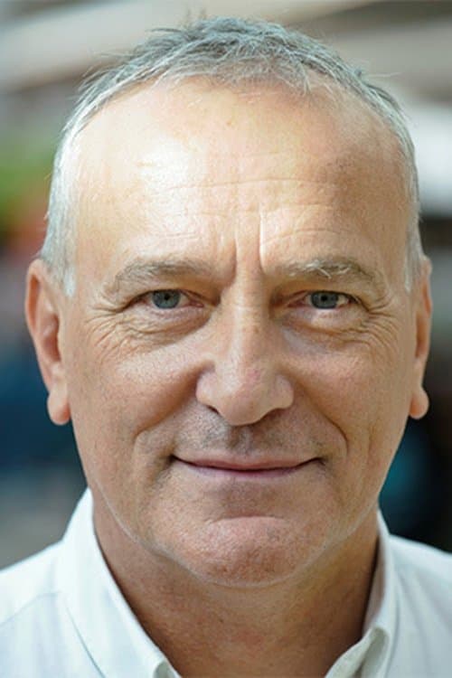 Simon Greenall image