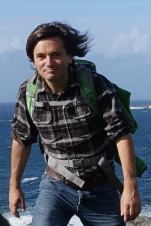Photo of Simon Hunter