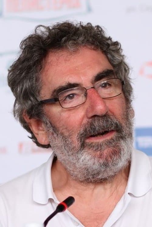 Photo of Simon Perry