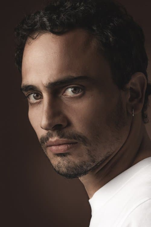 Simone Liberati image