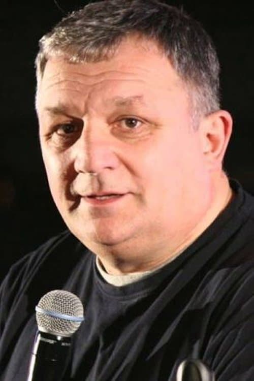 Smug Roberts image