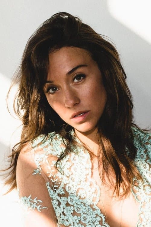 Stella Maeve image