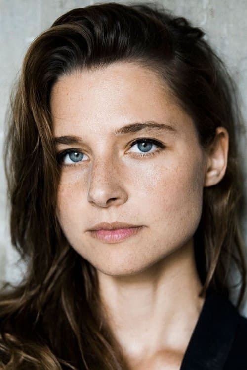 Svenja Jung image