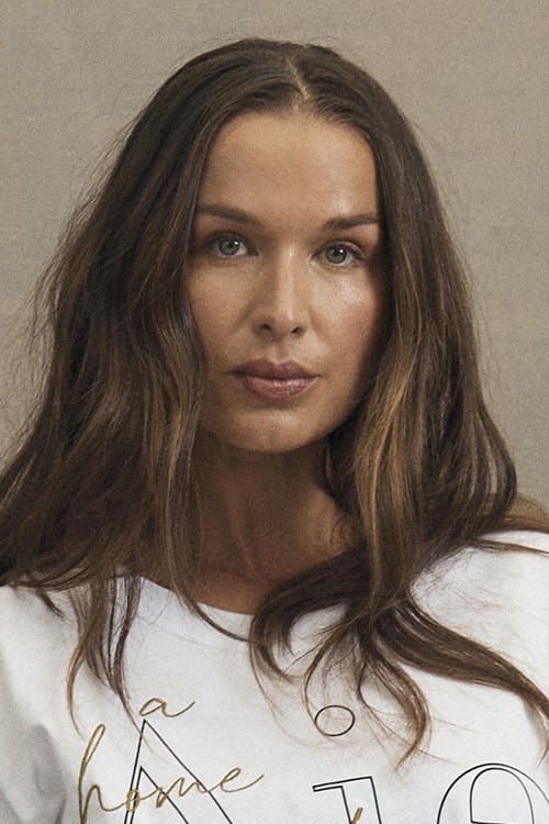 Tahyna MacManus image