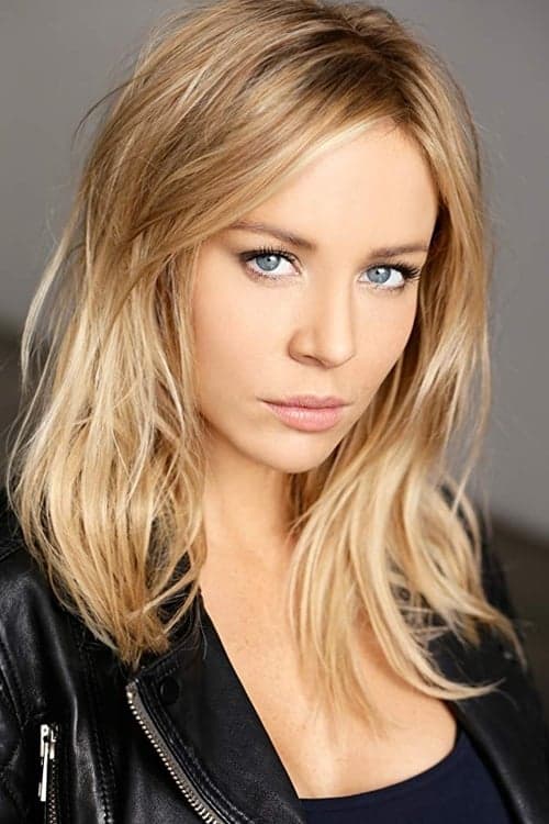 Tara Holt image