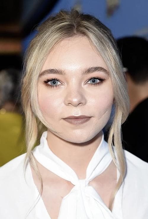 Taylor Hickson image