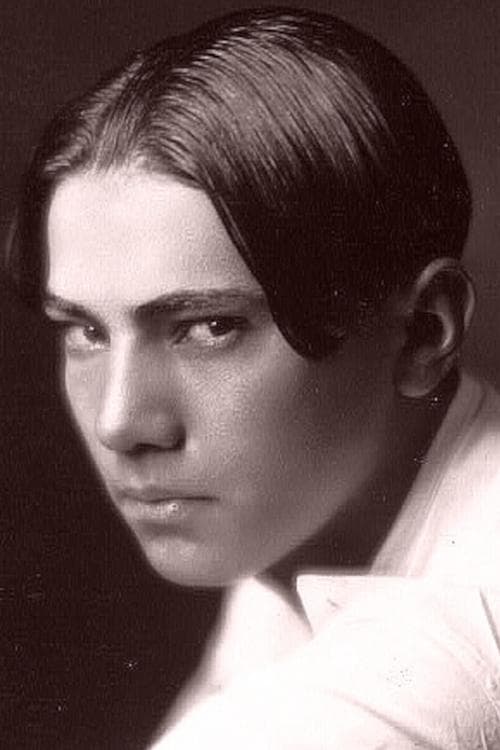 Ted Hecht image