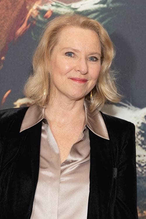 Teresa Banham image