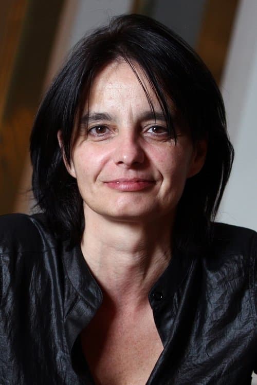 Photo of Teresa Villaverde