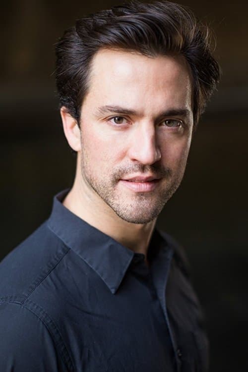 Theo Devaney image