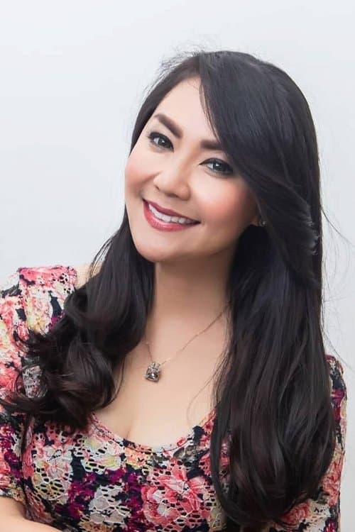 Thessa Kaunang image