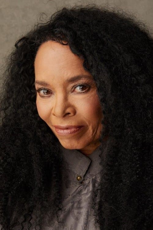 Tina Andrews image