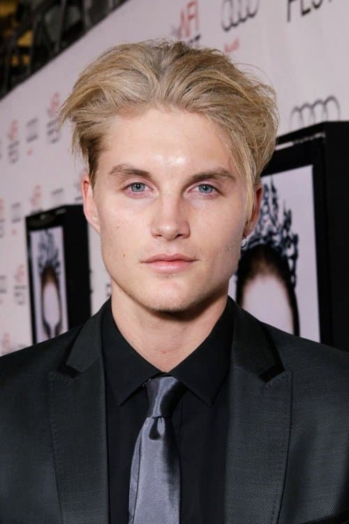 Toby Hemingway image