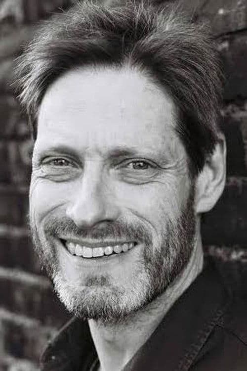 Tristan Oliver image