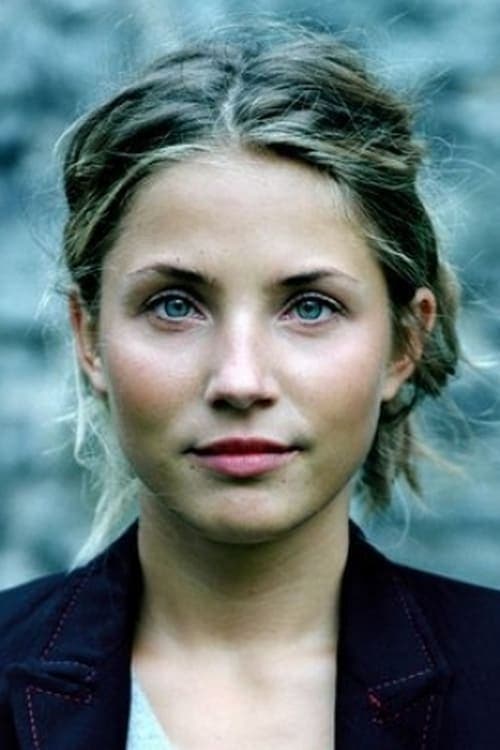 Tuva Novotny image