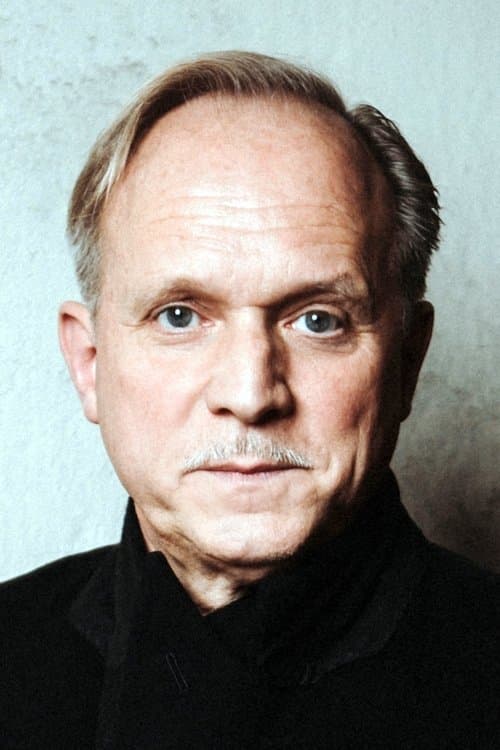 Ulrich Tukur image