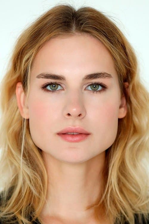 Varvara Komarova image