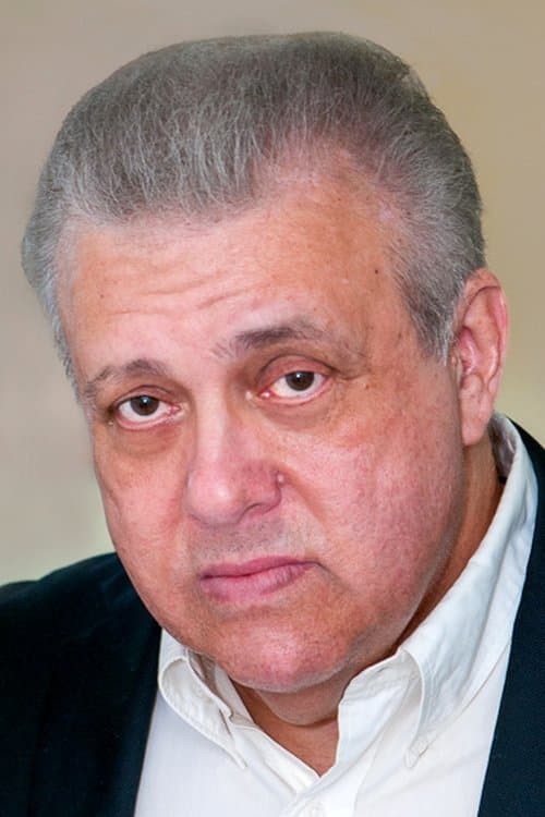 Vic Polizos image