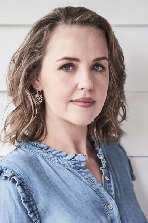 Victoria Thaine image