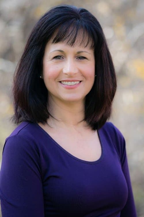 Viv Farmer image