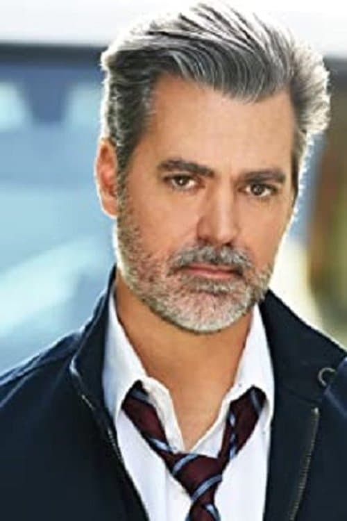 Walker Haynes image