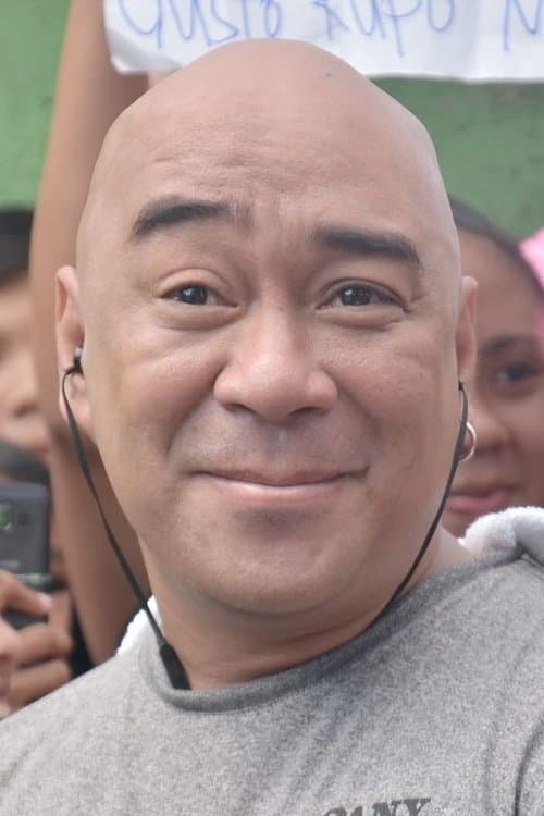 Wally Bayola image