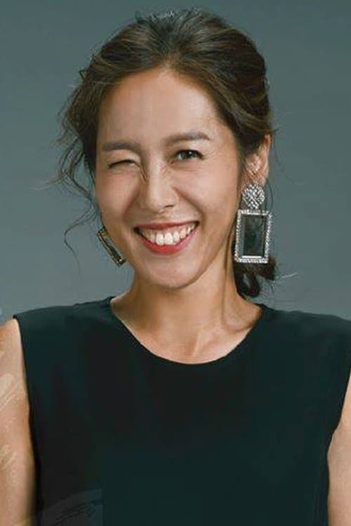 Winnie Chang image