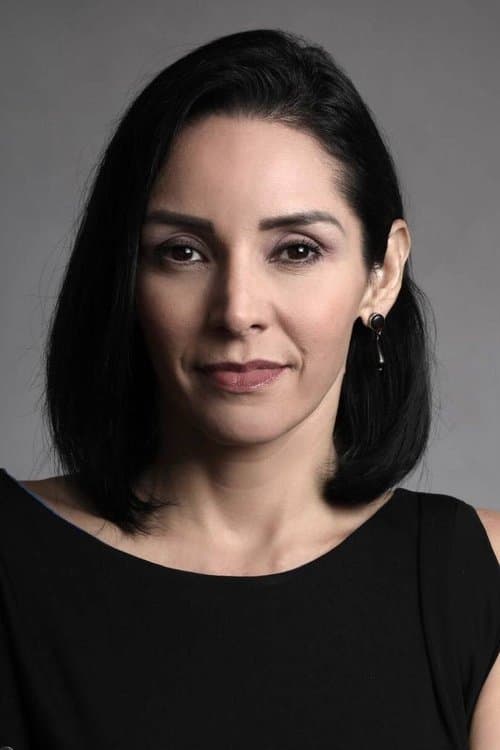 Yamile León image