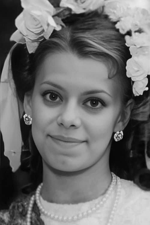 Yana Poplavskaya image