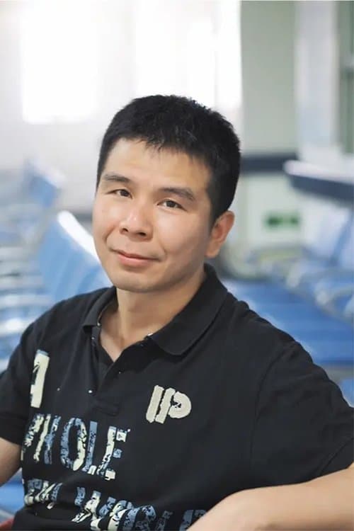 Photo of Yanwei Huang