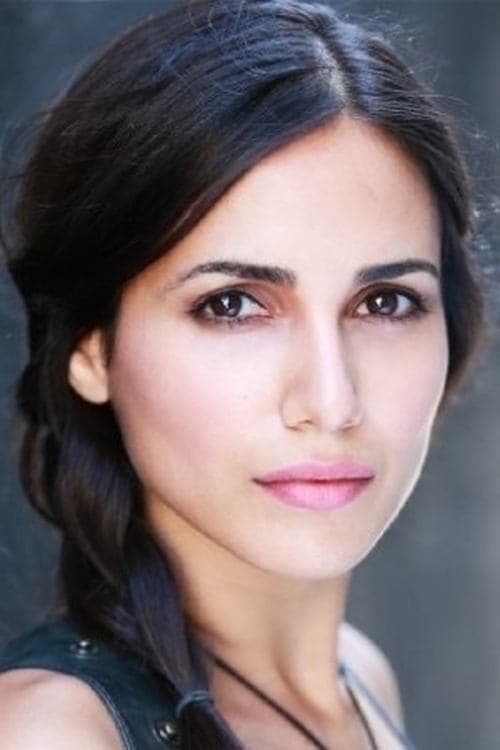 Yasmine Aker image