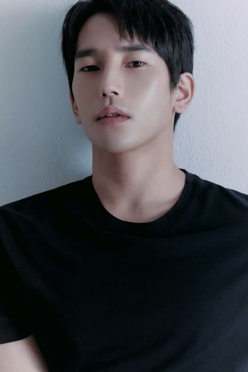 Yuk Jun-seo image