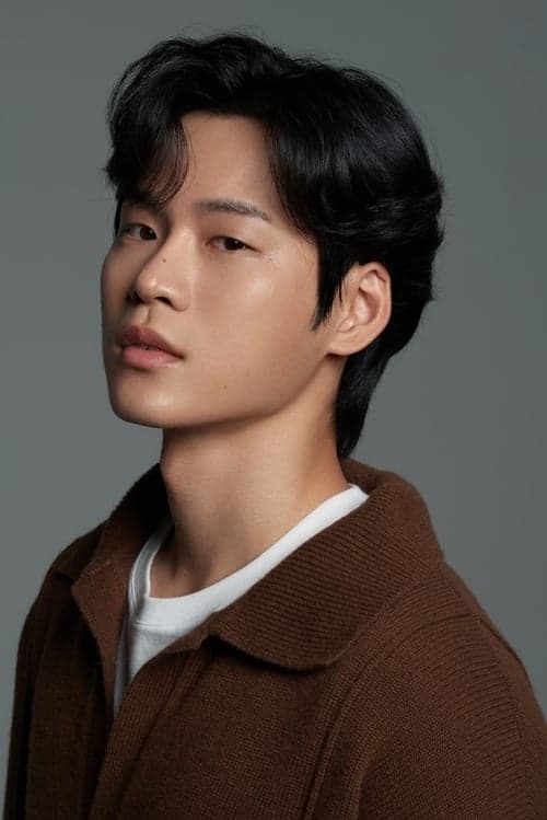 Yun Ji-on image