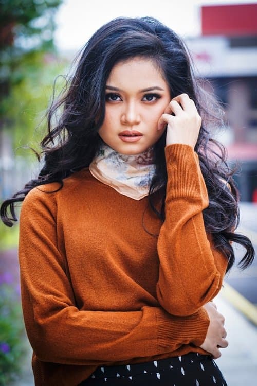 Yuna Rahim image