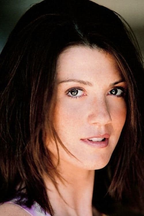 Zoe McLellan image