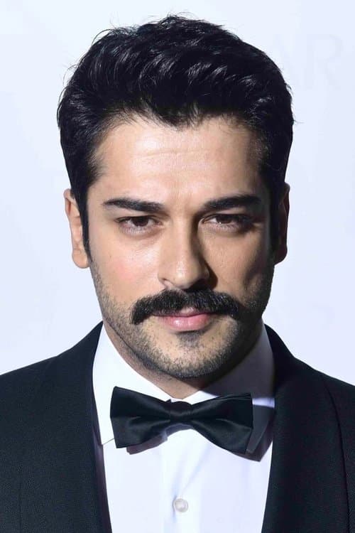 Burak Özçivit image