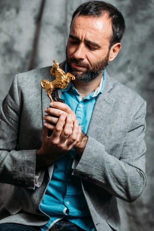 Sam Voutas image